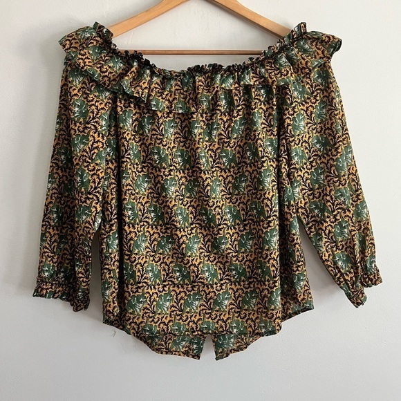 J.Crew Ruffle Off Shoulder Novelty Elephant Print Blouse - Picture 4 of 9